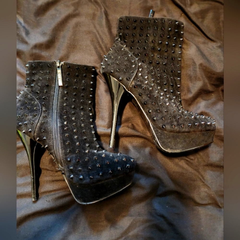 Black spiked booties